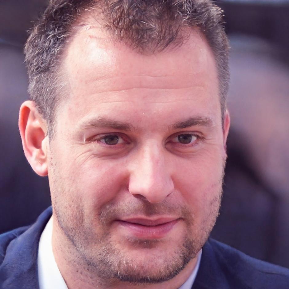 Retrato de participante Félix Okafor